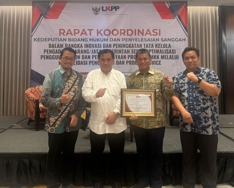 Pemerintah Kota Batam Kembali Meraih Penghargaan Nasional LKPP RI atas Pelaksanaan Konsolidasi Pengadaan Kertas HVS